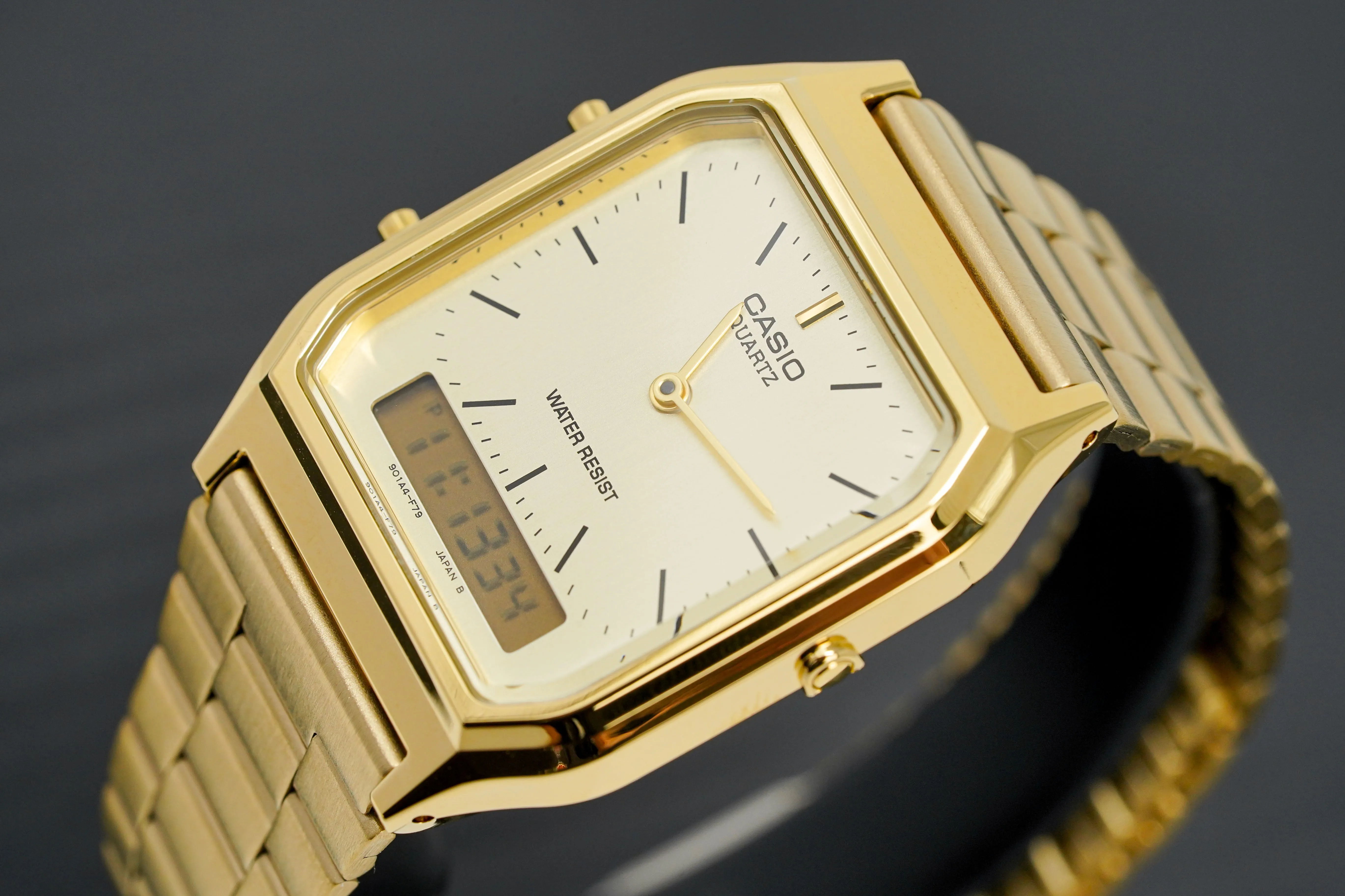 Casio Watch Vintage Retro Dual Time Gold AQ-230GA-9DMQ