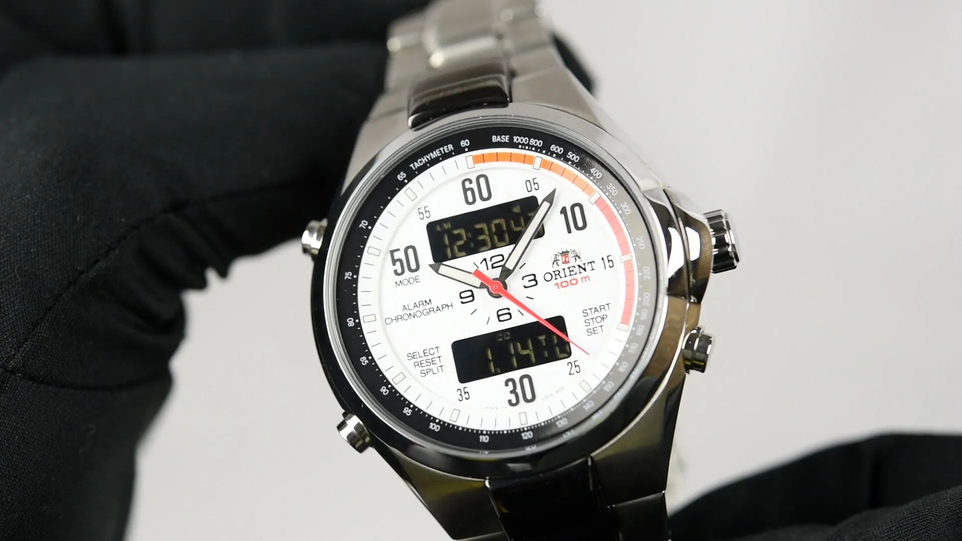 Orient CVZ02002W (Display)