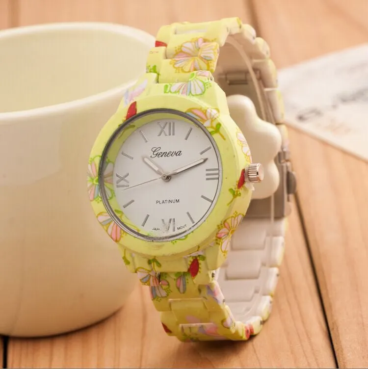 Women Watch Fashion Casual Plastic Flower Geneva Quartz Watch Elegant Popular Women Wristwatch Relogio Feminino Clock